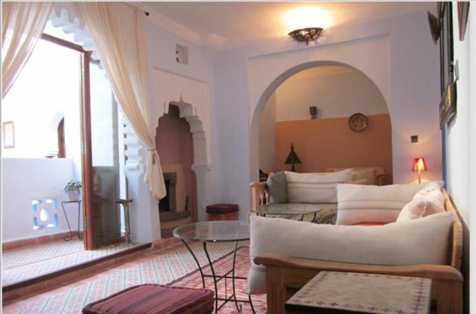 Hotel Ras El Maa Şafşavan Dış mekan fotoğraf